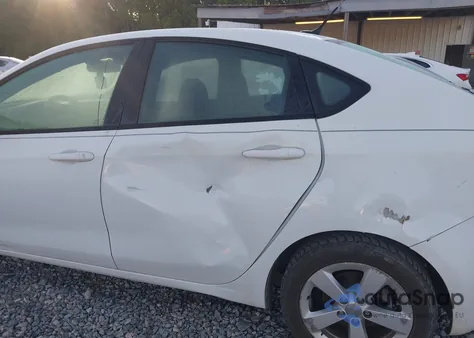 2015 Dodge Dart Sxt z USA, uszkodzony, nr VIN 1C3CDFBBXFD404237